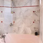 Parisian Duplex Close To Transport Paris
