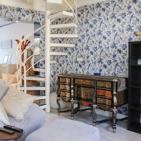 Daire Parisian Duplex Close To Transport Paris