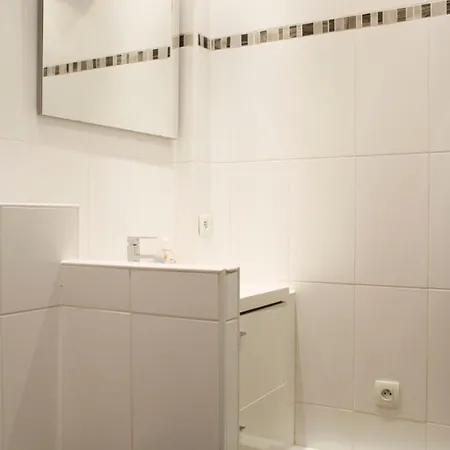 Parisian Duplex Close To Transport *