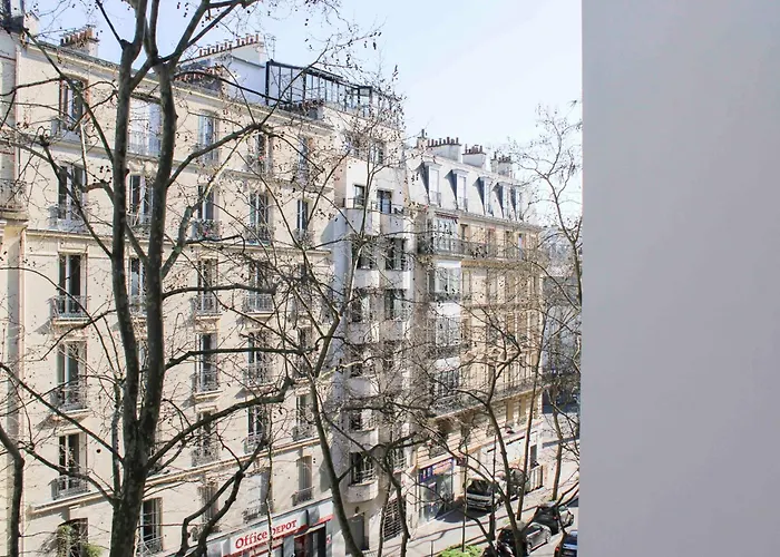 Parisian Duplex Close To Transport * Paris